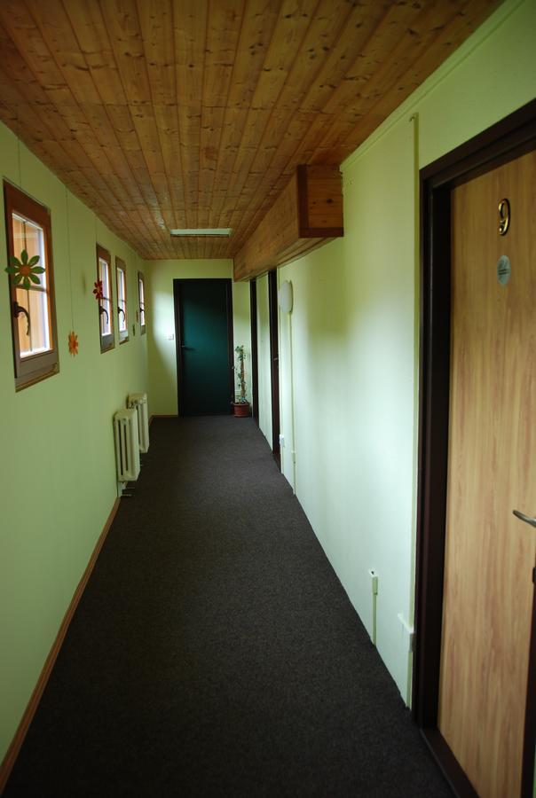 Rodinny "Hotel U Mustku" Desná Extérieur photo