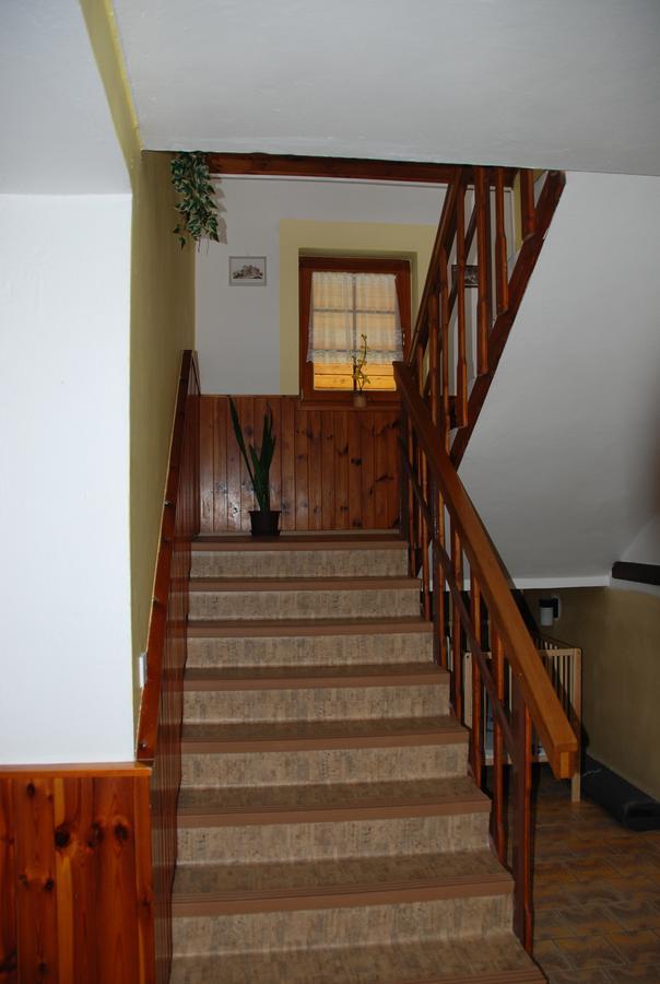 Rodinny "Hotel U Mustku" Desná Extérieur photo